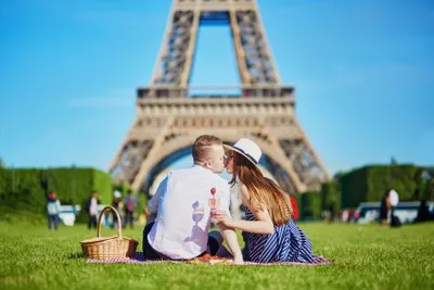 Amsterdam Bruges and Paris ExplorerImage