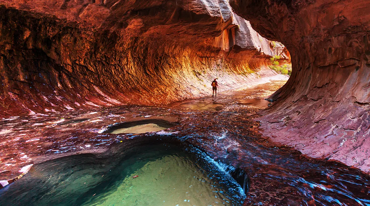 National Parks and Rockies To The Red Rocks Great Rail Journey