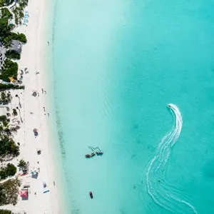 Drone photo of beach in Sapodilla Bay, Providenciales, Turks and Caicos.