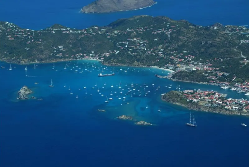 Saint Kitts & Nevis