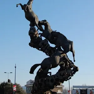 Los Caballos Monument (The Horses)