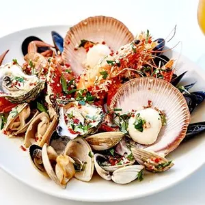 Warm Shellfish with Parsley, Lemon, Olive Oil, Chilli and Garlic