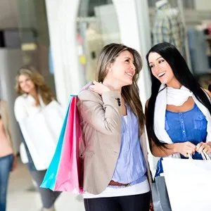 Carre Eden Shopping Center
