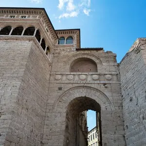 Etruscan Arches