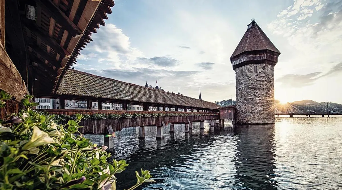 Swiss Peaks and Italian Lakes Private Journey
