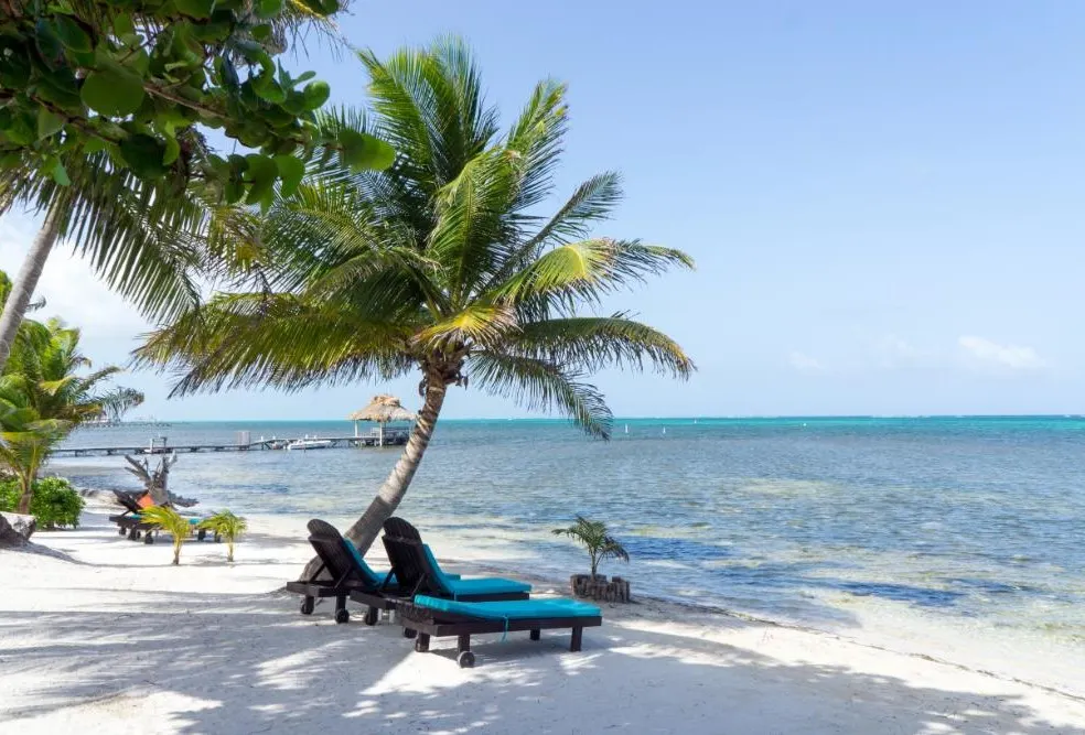 Barefoot in Belize: A Luxury Island Escapade