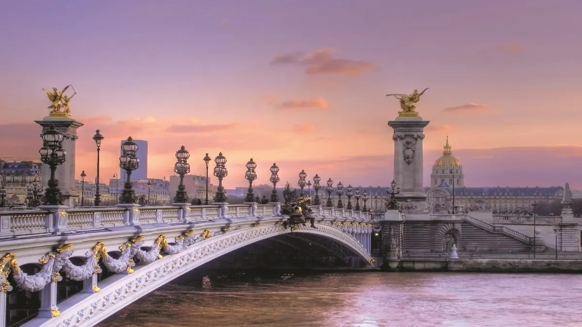 Paris Pre or Post Cruise