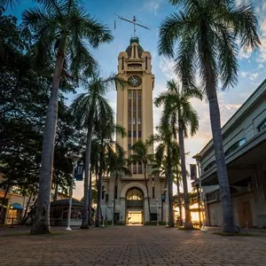 Aloha tower during sunset in Honolulu
