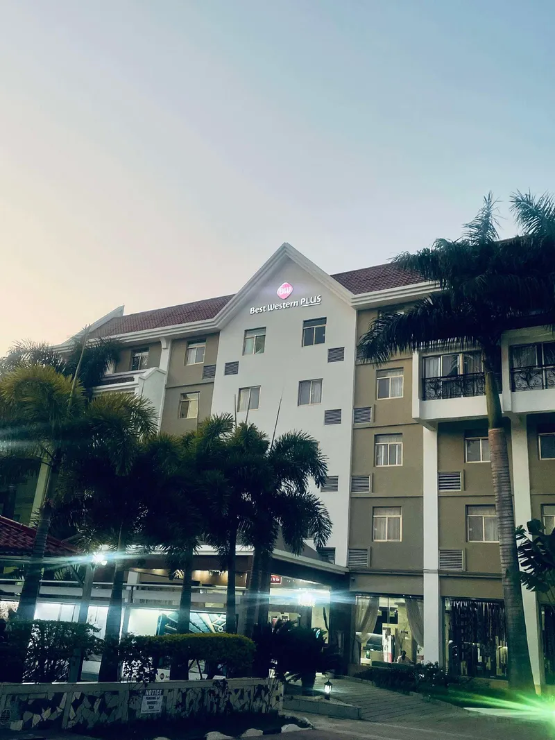 Main photo of Best Western Plus Paramount Hotel hotel