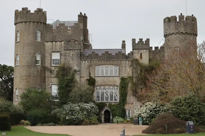 Private Journey to the Gardens of Ireland in Autumn