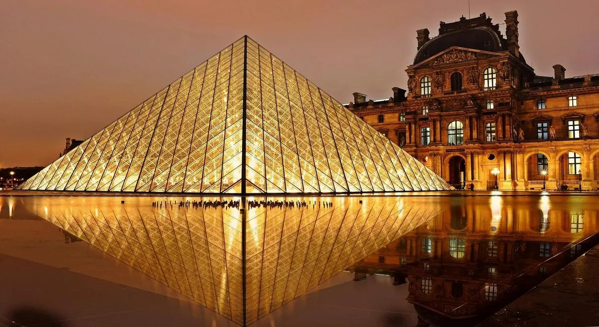 Paris and Le Mans 2027 Race Escapade