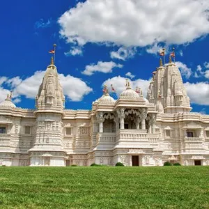 BAPS Shri Swaminarayan Mandir