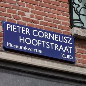 Fashion & Museum District