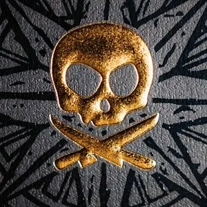 golden pirate scull and crossbones