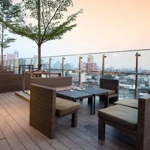 The Cedar Sky Lounge