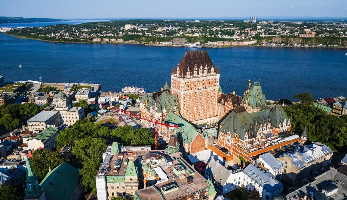 Autumn Discovery in Quebec City 