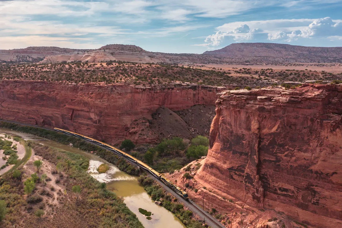 National Parks and Rockies To The Red Rocks Great Rail Journey