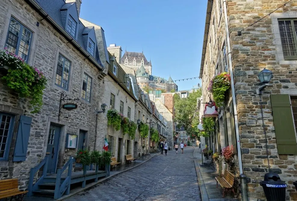Autumn Discovery in Quebec City 
