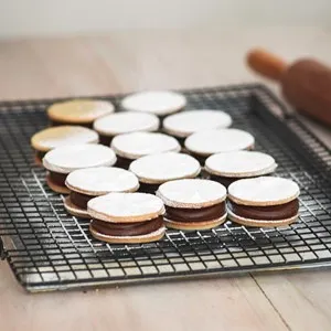 Melly's Cookies Bar