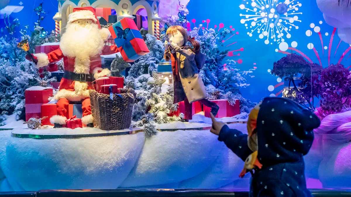 A French Christmas in Paris and Strasbourg