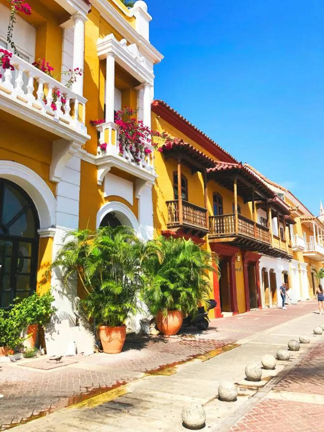 Medellin Flower Festival and Cartagena Discovery