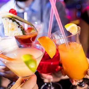 Cocktails toast