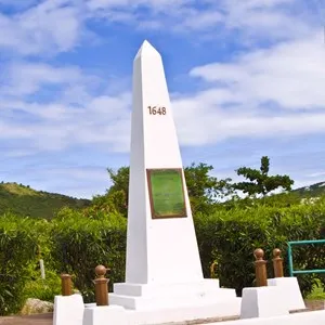 Border crossing french & dutch side St Maarten tropical island