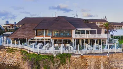 Photo 3 of Sea Cliff Hotel hotel