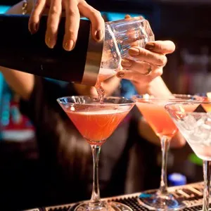 Schwarz Weiß Bar