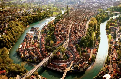 Between Heaven & Bern: Walking & Helicopter Tour
