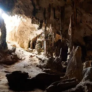 Khao Mai Kaew Cave
