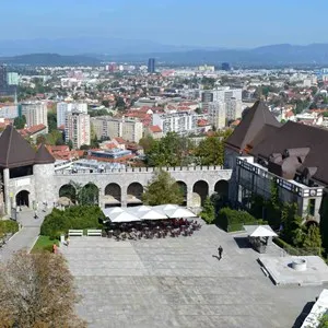 Grajska Kavarna