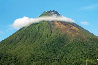 COSTA RICA VOLCANO AND BEACH ADVENTUREImage