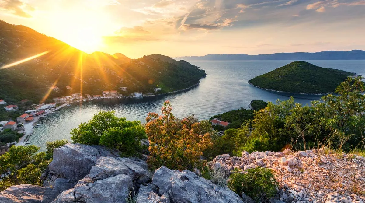 Croatia Highlights and Small Ship Cruise Vacation