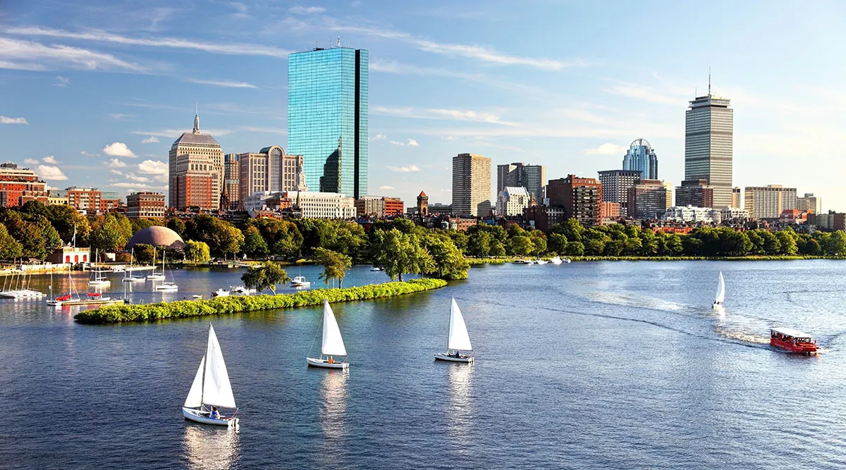 New England Fall Foliage and Coastal Getaway Self Drive Explorer