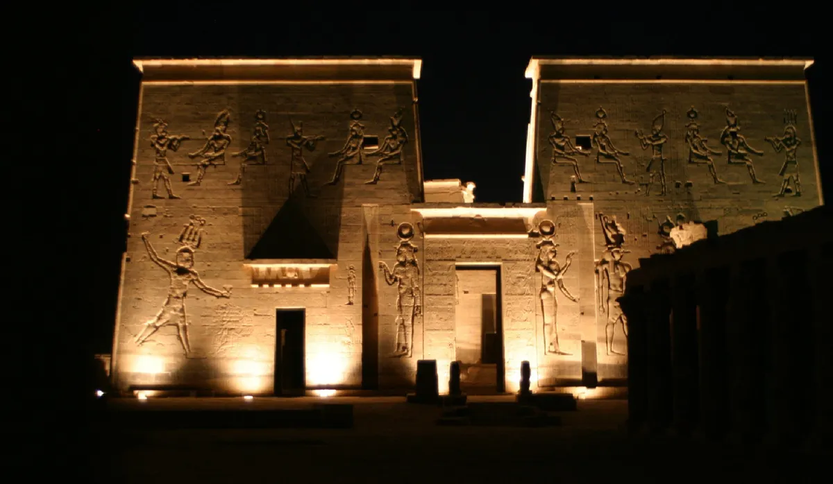 Abu Simbel and Lake Nasser 3-Night Cruise 
