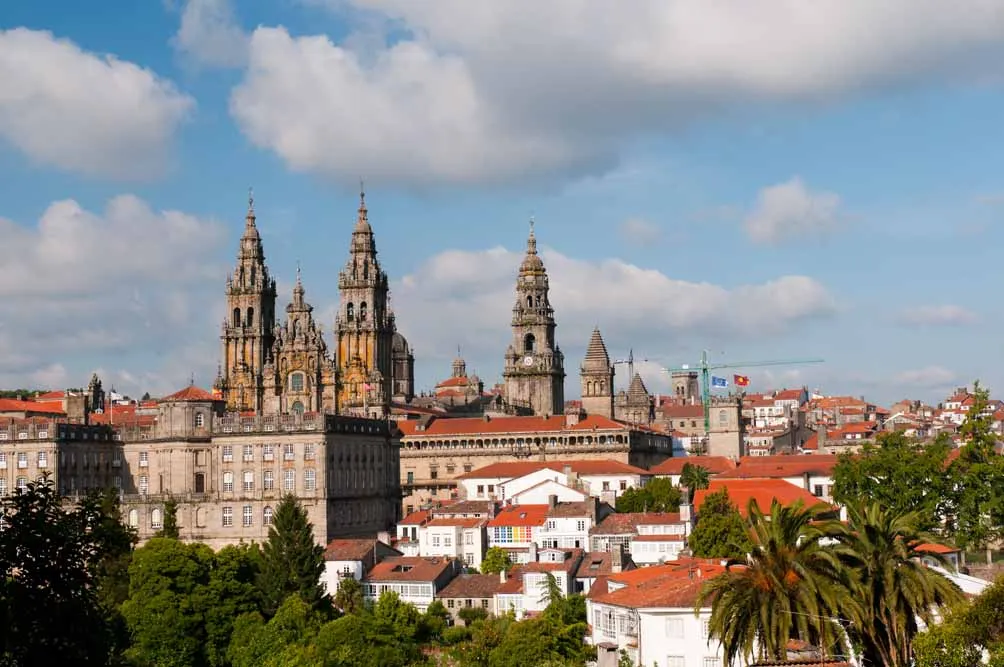 Portugal Wine Region and Santiago De Compostela Private Journey