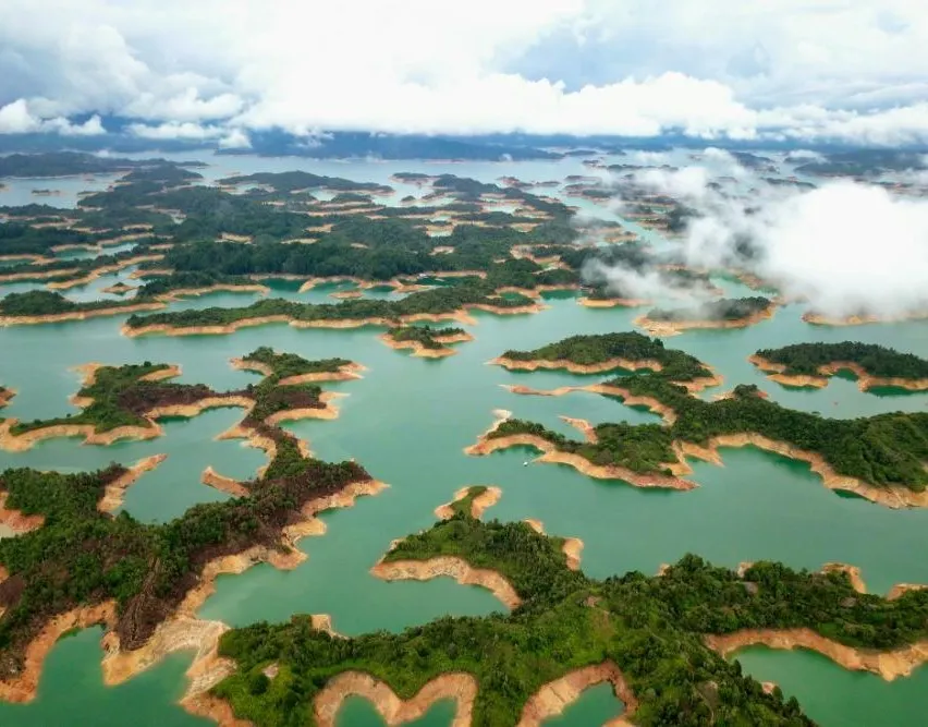 Guatape Escapade to Recharge Reconnect and Rediscover