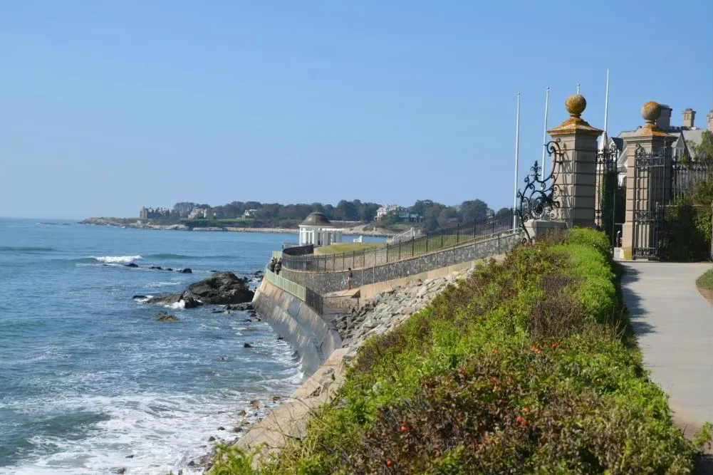 New England Fall Foliage and Coastal Getaway Self Drive Explorer