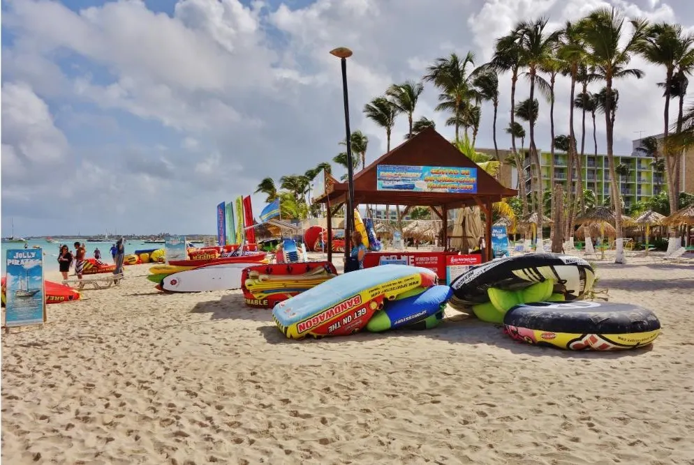 Romantic Aruba Escapade