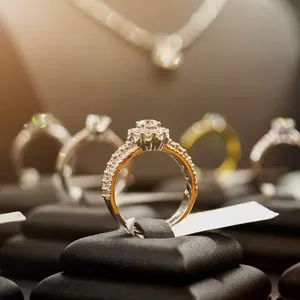 Royal Jewels & Diamonds
