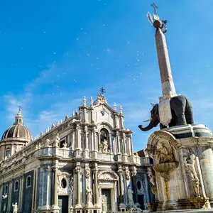 Duomo Square (Piazza del Duomo)