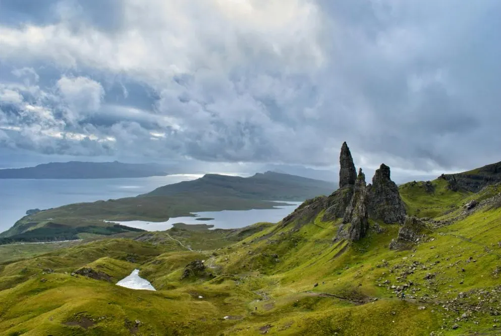 Circle Scotland Journey by Rail Edinburgh to Glasgow with Skye