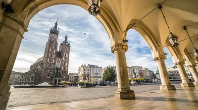 8 Day Jewels of Poland Image