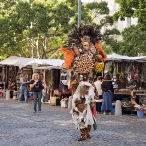 African Arts & Crafts