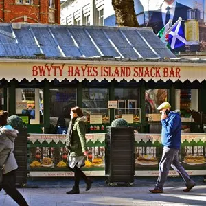 Hayes Island Snack Bar in the City centre, is the oldest snack bar in Wales