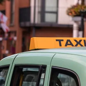 Taxi