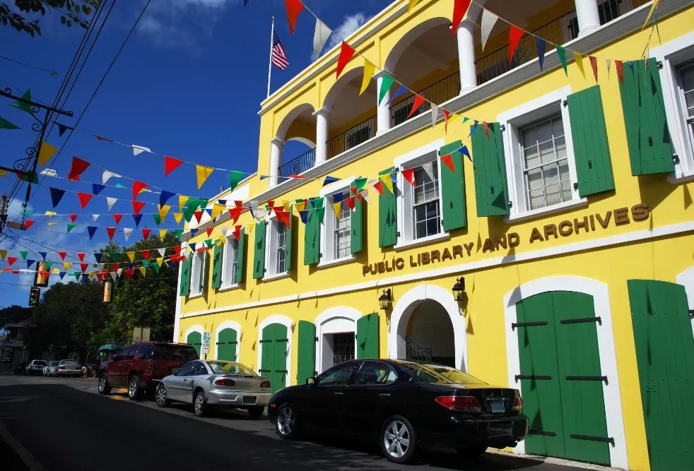 St Thomas Romance