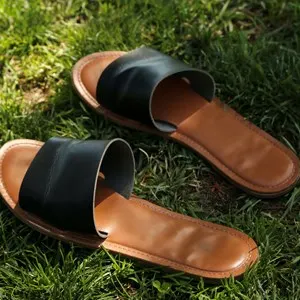 Kino Sandals