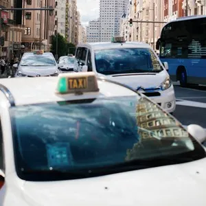 Taxi